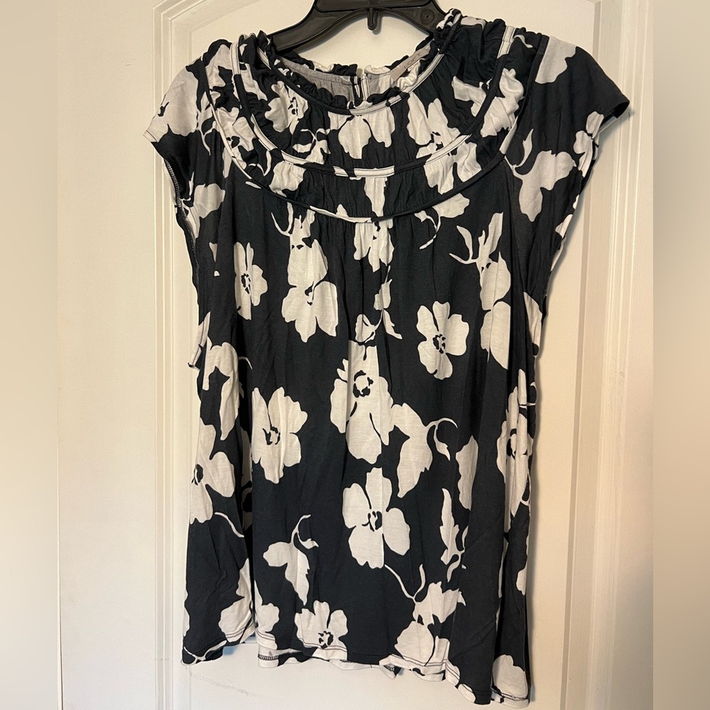 LOFT outlet Navy and White Floral Knit Dress Shirt XL